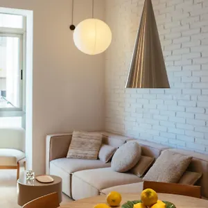 Newly Renovated Stylish Eixample - Great Location Apartamento Barcelona